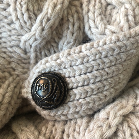 *SOLD* McQ Knit Poncho, szL - Picture 3 of 7